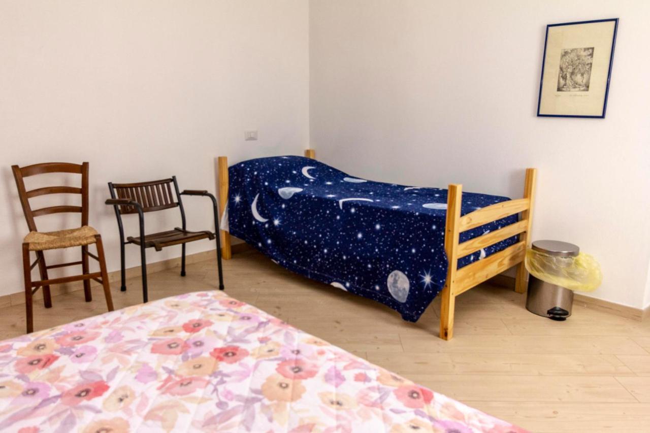 La Colomba B&B Castellaro  エクステリア 写真