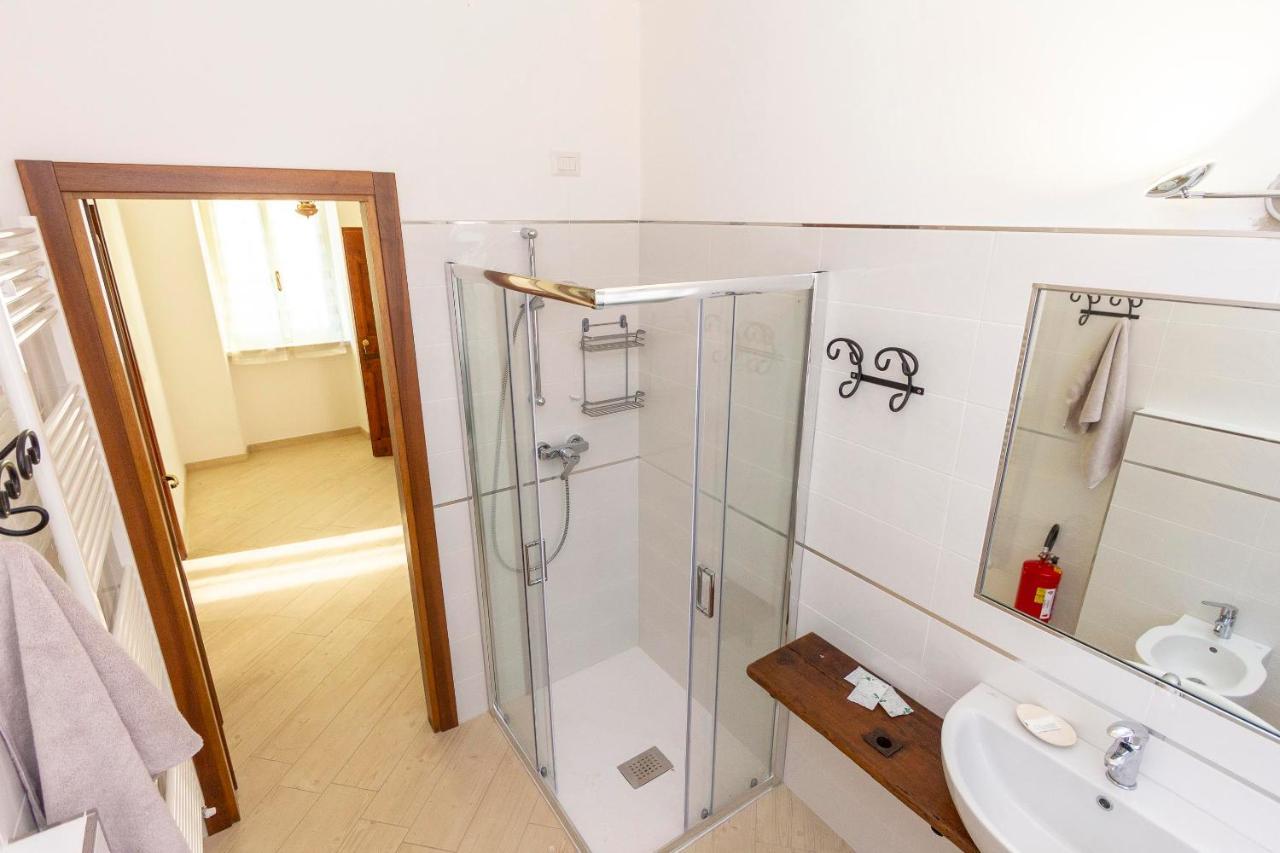 La Colomba B&B Castellaro  エクステリア 写真